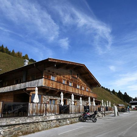 New Holiday Home On The Alm With Terrace And Balcony Zellberg Εξωτερικό φωτογραφία