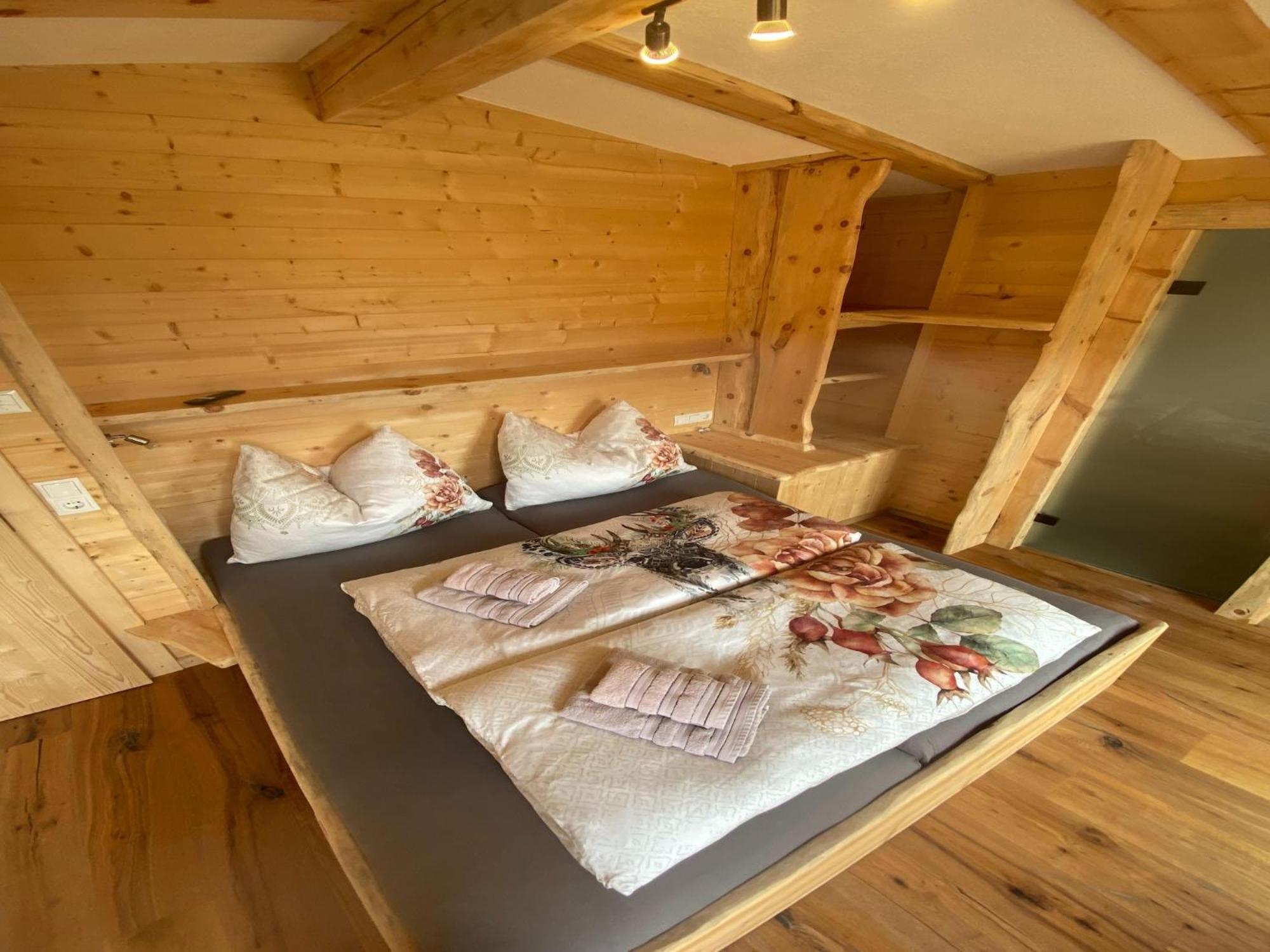 New Holiday Home On The Alm With Terrace And Balcony Zellberg Εξωτερικό φωτογραφία